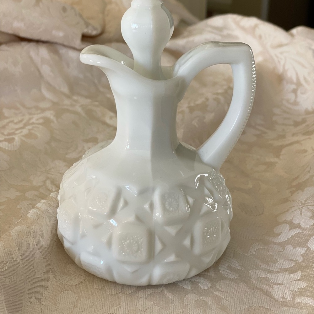 Authentic Westmorland milk glass cruet